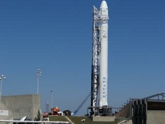 SpaceX to Attempt to Land Falcon 9 Rocket on Barge